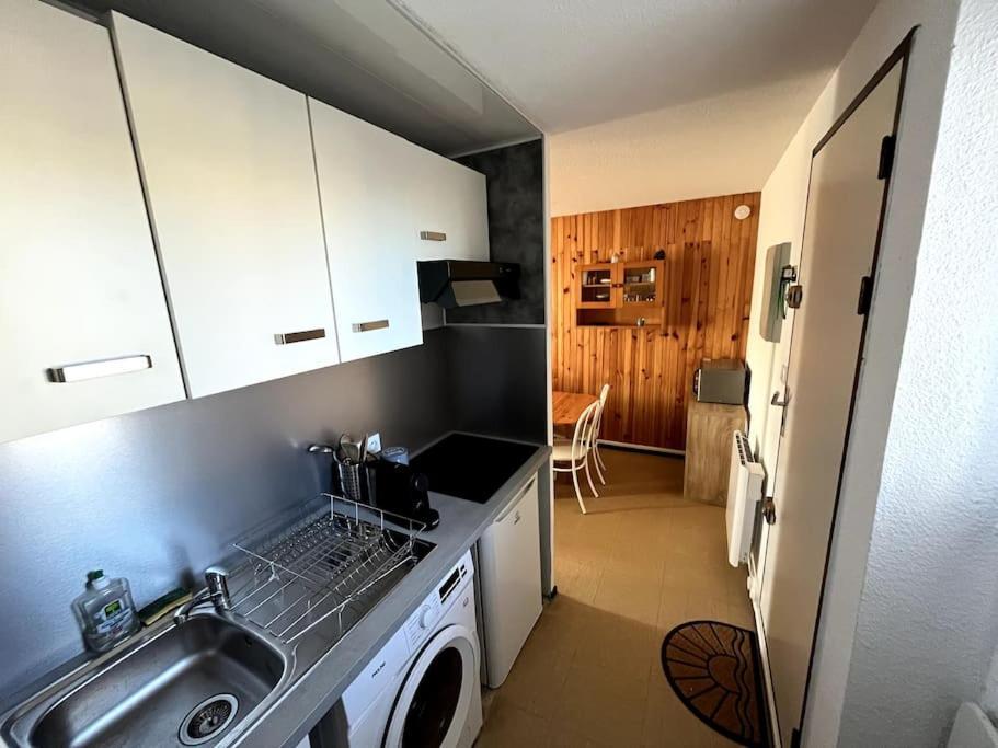 St-Pierre-La-Mer, Bel Appartement A Dans Residence Avec Piscine Et Tennis Entre 5 Et 10 Min De La Plage Fleury  Esterno foto