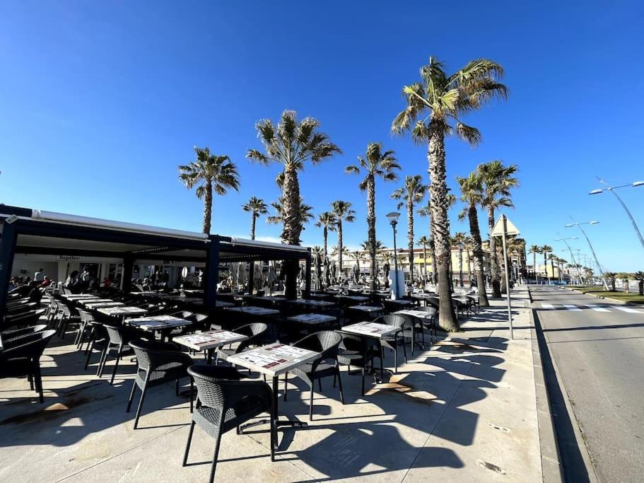 St-Pierre-La-Mer, Bel Appartement A Dans Residence Avec Piscine Et Tennis Entre 5 Et 10 Min De La Plage Fleury  Esterno foto